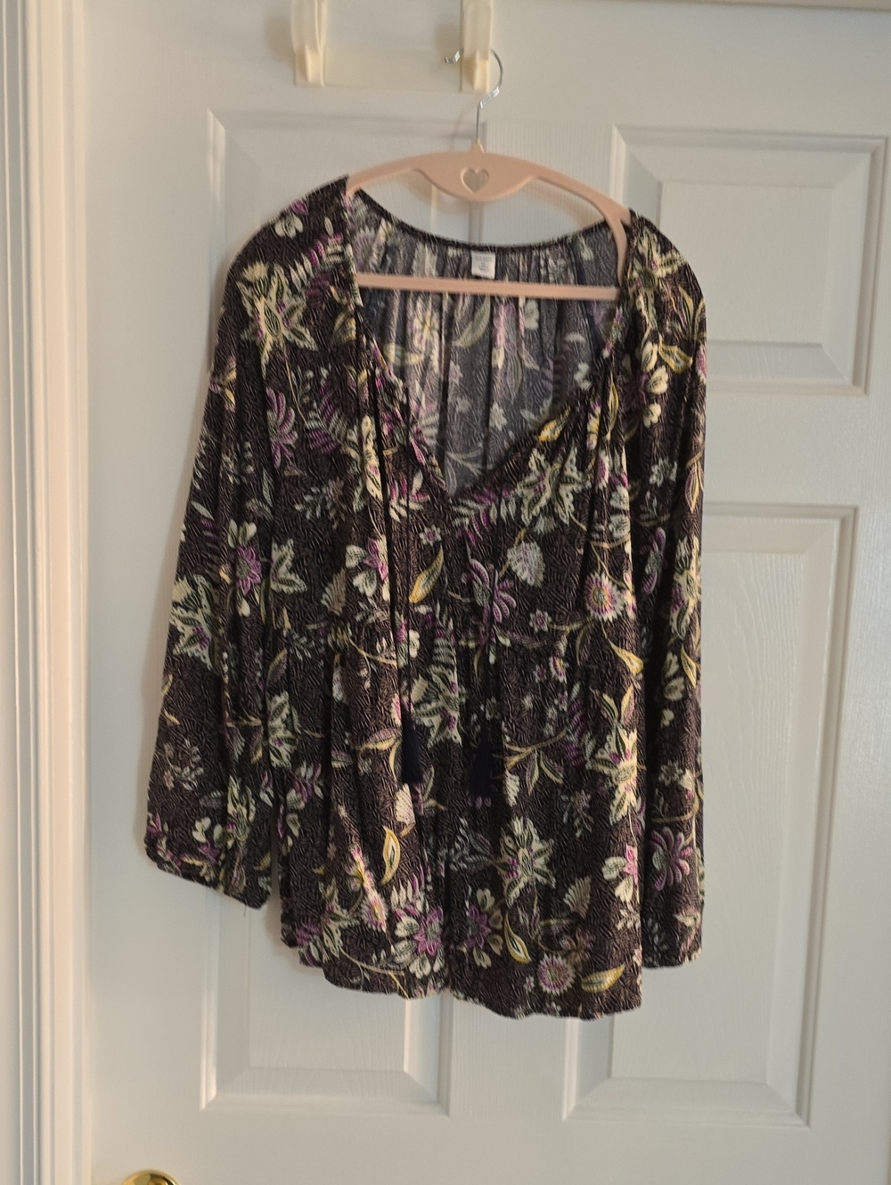 Old Navy Floral V-Neck Long-Sleeve Tunic - Black, Purple, Cream